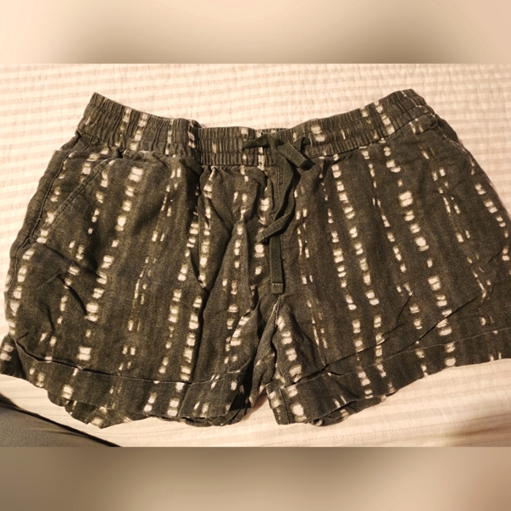 Green Old Navy Linen Shorts
